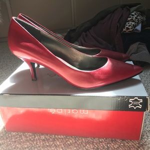 Maripé red leather pumps